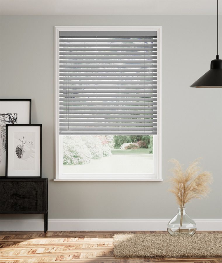 Store vnitien bois classic lames 50mm gris city