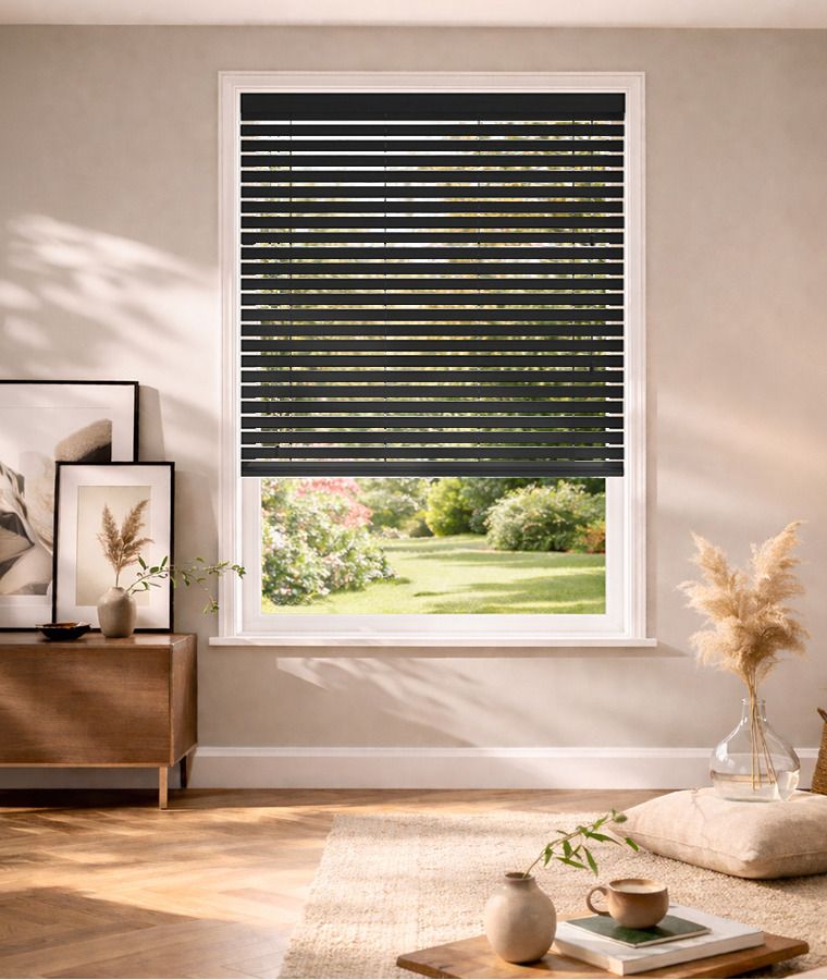 Store v�nitien bois classic bambou noir ebene