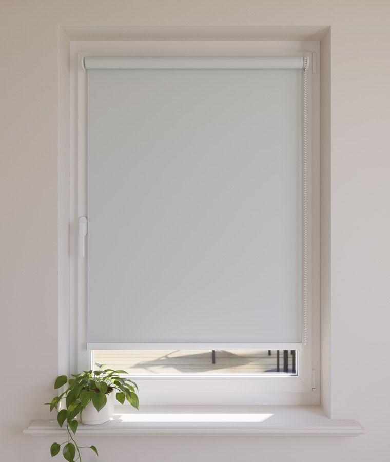 Store enrouleur occultant vert clair