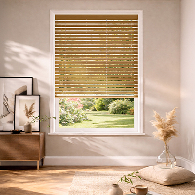 Store v�nitien bois classic